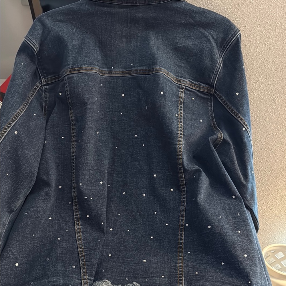 ♥️Isaac Mizrahi Live! Embellished Denim Jacket♥️ - Picture 7 of 9